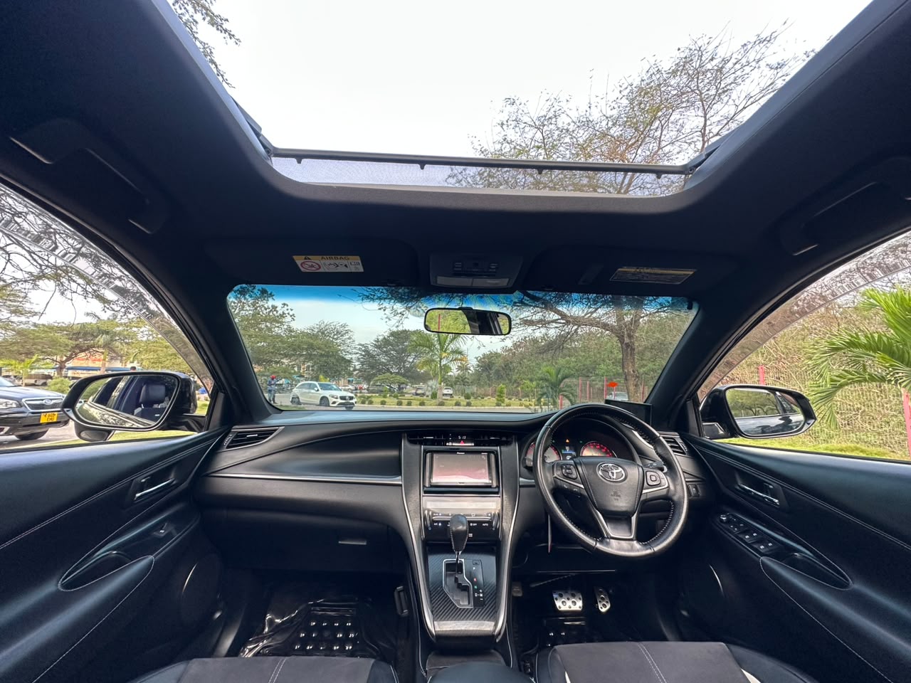 Toyota Harrier Gs Sport thumbnail 5